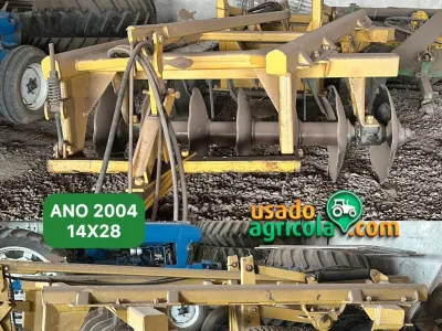 Grade Aradora, Tatu Marchesan, 14X28, Ano 2004 — foto do anúncio