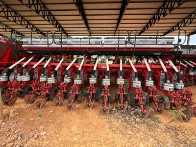 Plantadeira Tandem, Semeato, 28X50, Ano 2012 — foto do anúncio