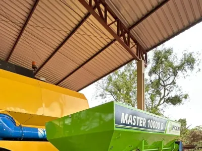 Distribuidor de Adubo, Piccin, Master 10000 D, Ano 2020 — foto do anúncio