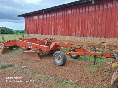 Plaina Niveladora Agrimec, Robust 480, Ano 2023 — foto do anúncio