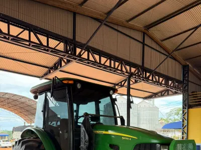 Trator John Deere, 5090E, Ano 2018, com Conjunto Frontal Baldan — foto do anúncio