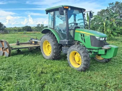 Trator John Deere, 5078E, Ano 2022 — foto do anúncio