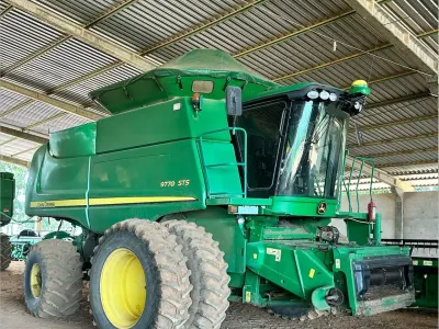 Colheitadeira John Deere, STS 9770 , Ano 2013 — foto do anúncio