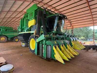 Colheitadeira de Algodão John Deere, Cotton Picker, 7760, ano 2014 — foto do anúncio