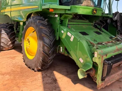 Colheitadeira John Deere, STS 9770, Ano 2012 — foto do anúncio