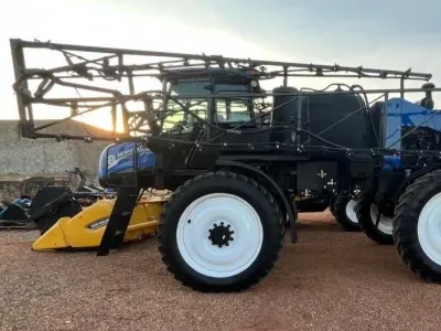 Pulverizador New Holland, SP3500, Ano 2013 — foto do anúncio