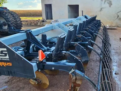 Descompactador subsolador GTS, Terrus DSR 3, 14 hastes, Ano 2019 — foto do anúncio