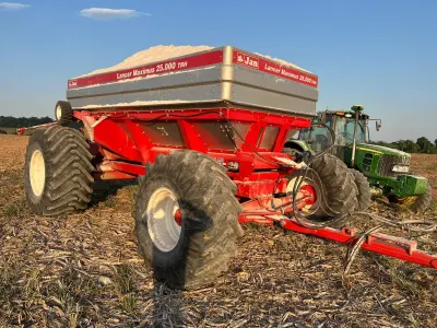 Distribuidor de nutrientes Jan, Lancer Maximus 25.000 TRH, Ano 2022 — foto do anúncio