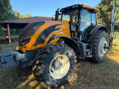 Trator Valtra, BH194 Hi-Tech, Ano 2022 — foto do anúncio