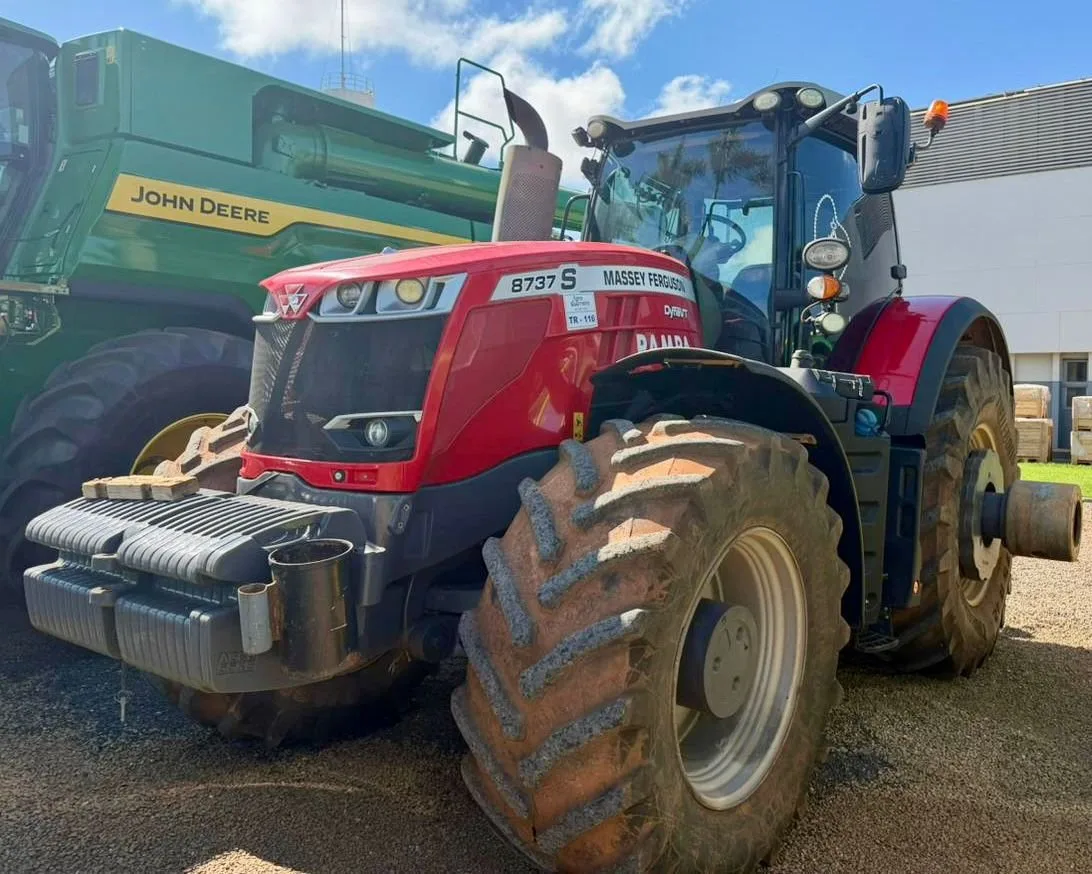 Trator Massey Ferguson, modelo 8737 S, Ano 2021, foto principal do anúncio