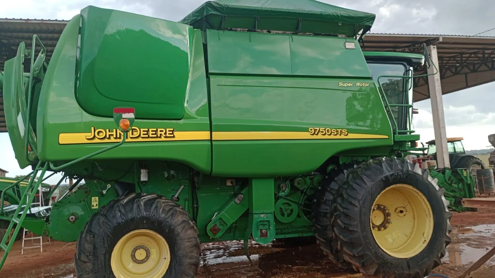 Colheitadeira de grãos John Deere, STS 9750, Ano 2009, foto principal do anúncio