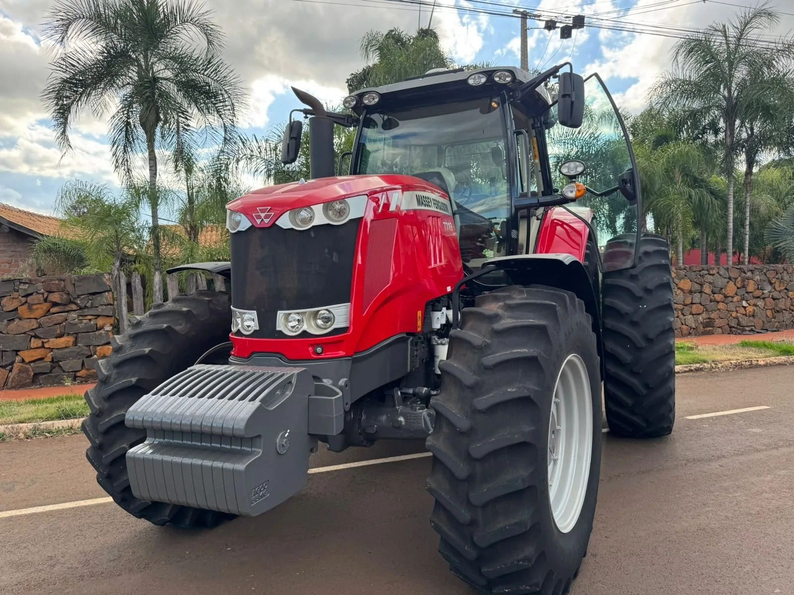 Trator Massey Ferguson, 7719, Ano 2023, foto principal do anúncio