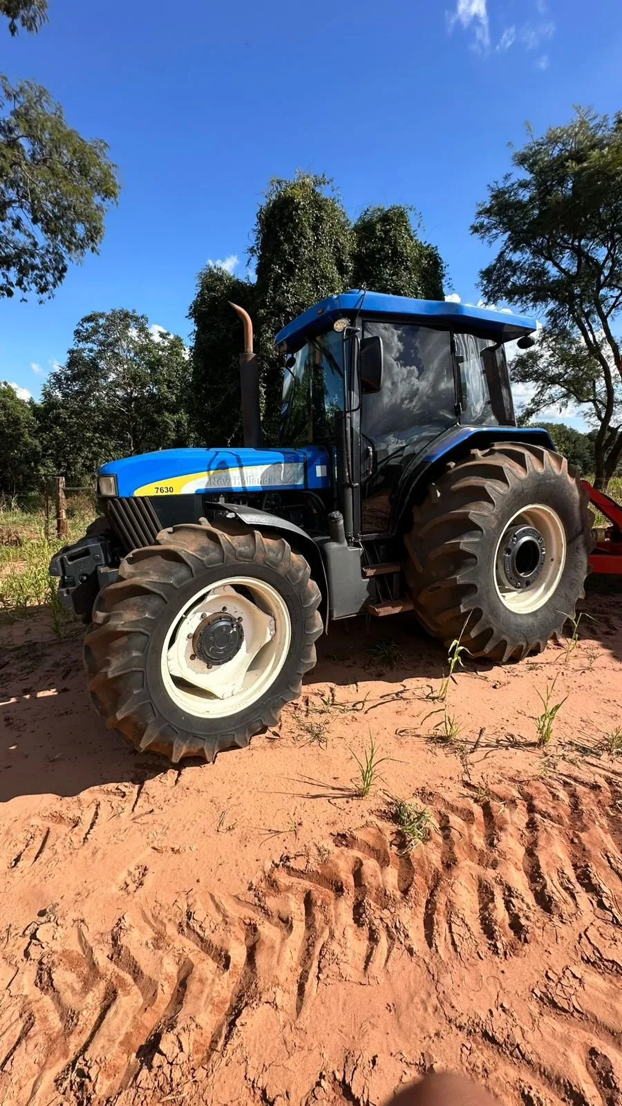 Trator New Holland, 7630, Ano 2015, foto principal do anúncio