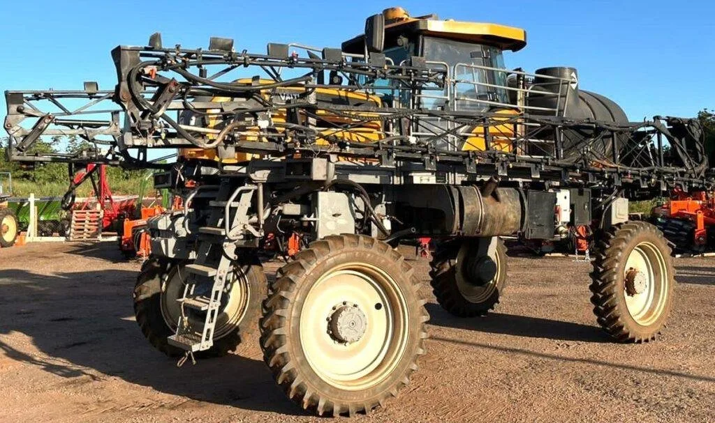 Pulverizador Valtra BS3020H, Ano 2013, foto principal do anúncio