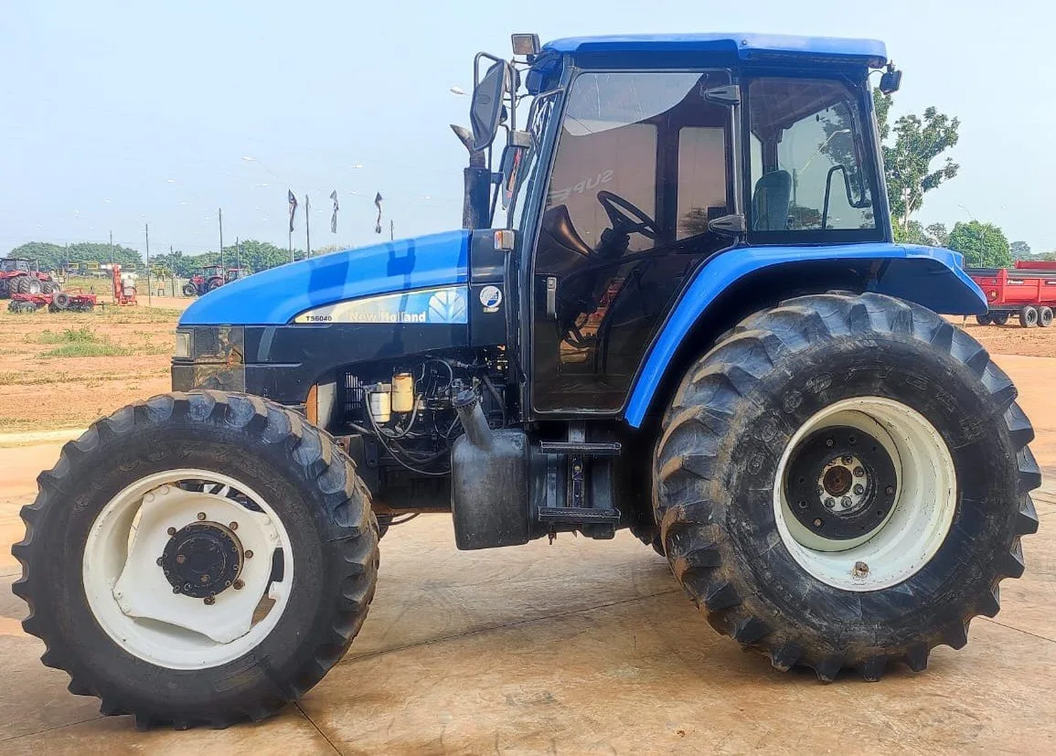 Trator New Holland, TS 6040, Ano 2012, foto principal do anúncio