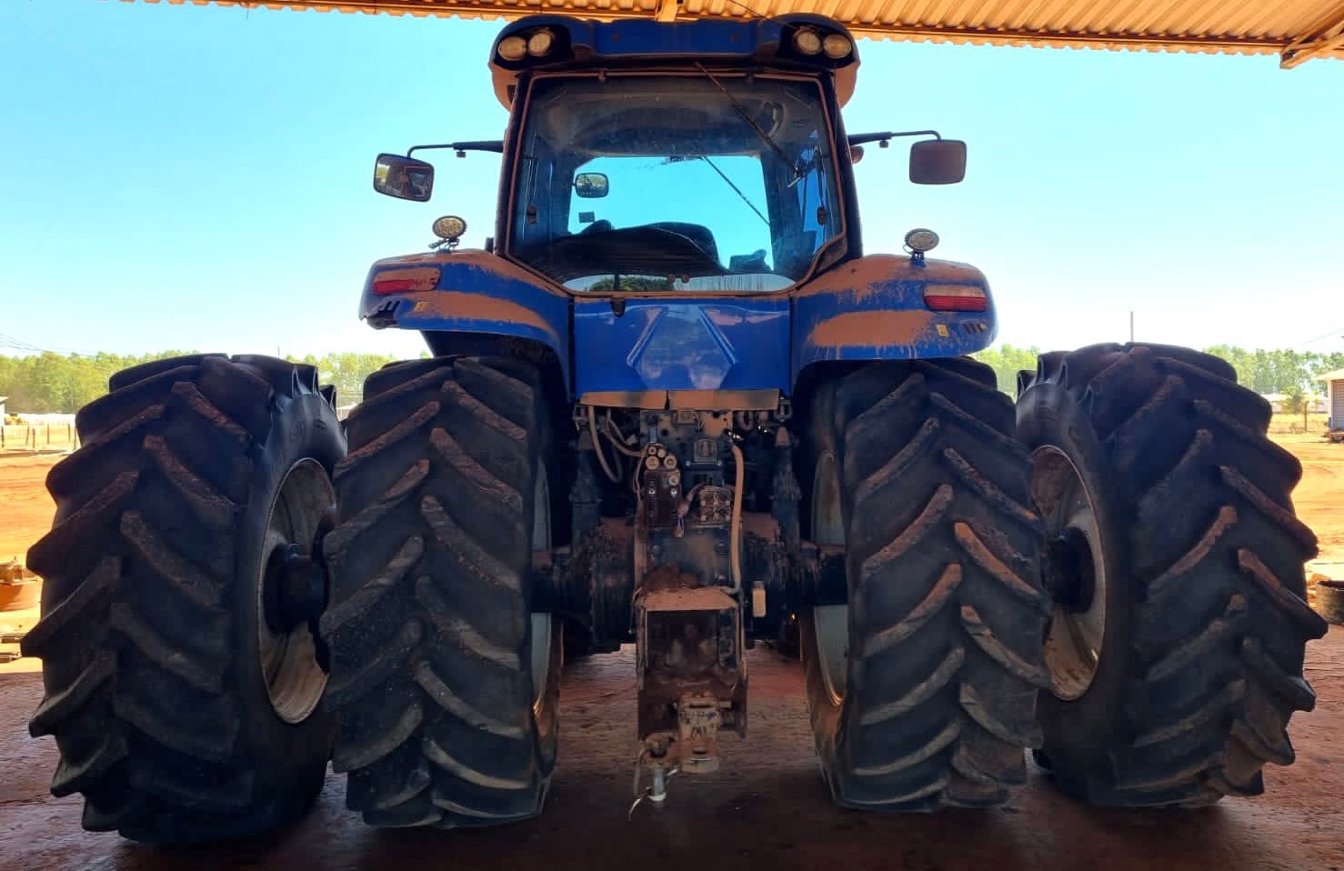 Trator New Holland, T8.385, Ano 2017