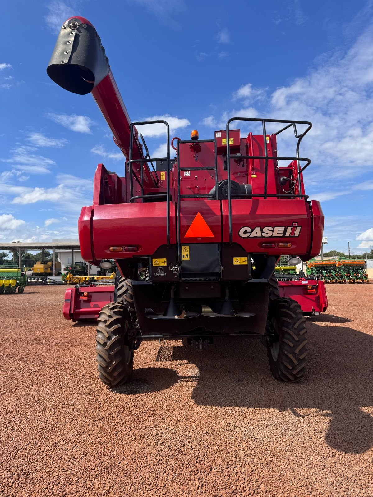 WhatsApp Image 2026-01-08 at 10.06.33 (1)