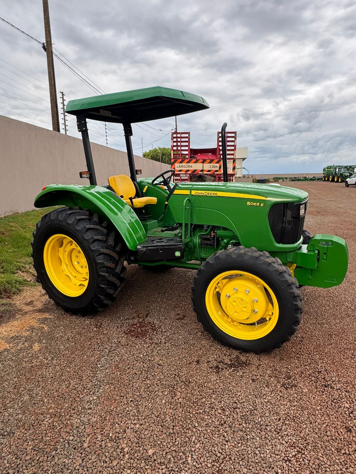 WhatsApp Image 2026-01-12 at 14.43.05 (1)