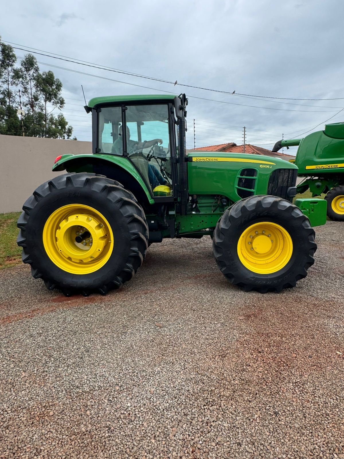 WhatsApp Image 2026-01-12 at 14.43.41 (2)