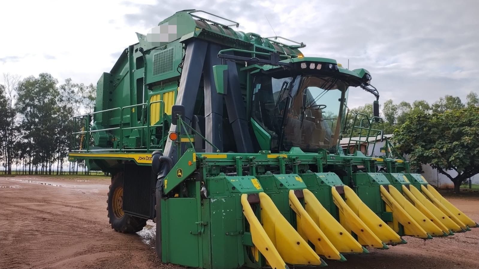 WhatsApp Image 2026-03-03 at 08.33.00