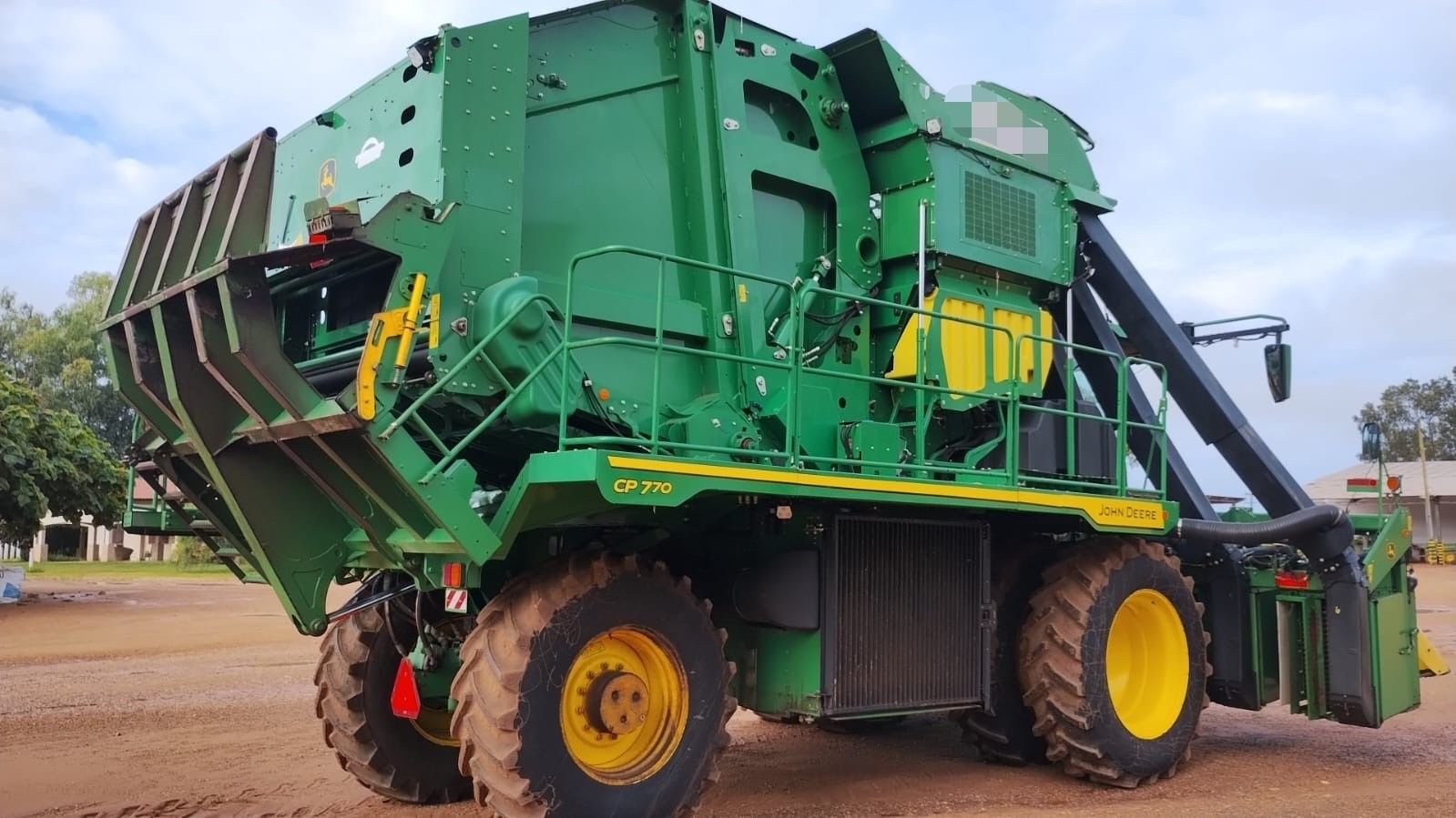 WhatsApp Image 2026-03-03 at 08.33.01