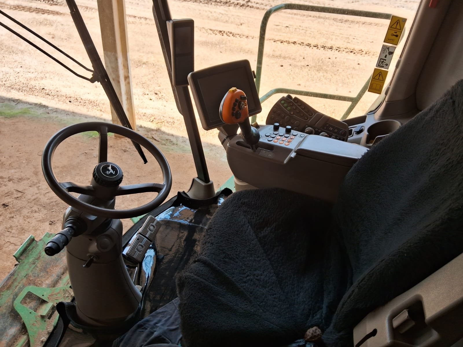 WhatsApp Image 2026-03-17 at 14.34.15 (2)