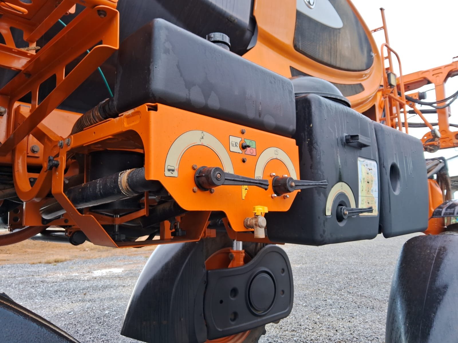 WhatsApp Image 2026-04-06 at 09.46.21 (2)