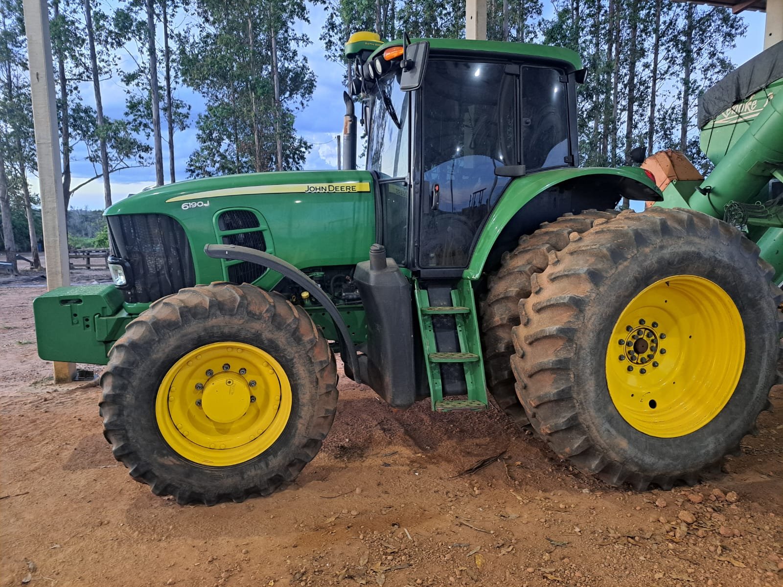 WhatsApp Image 2026-04-08 at 14.51.02