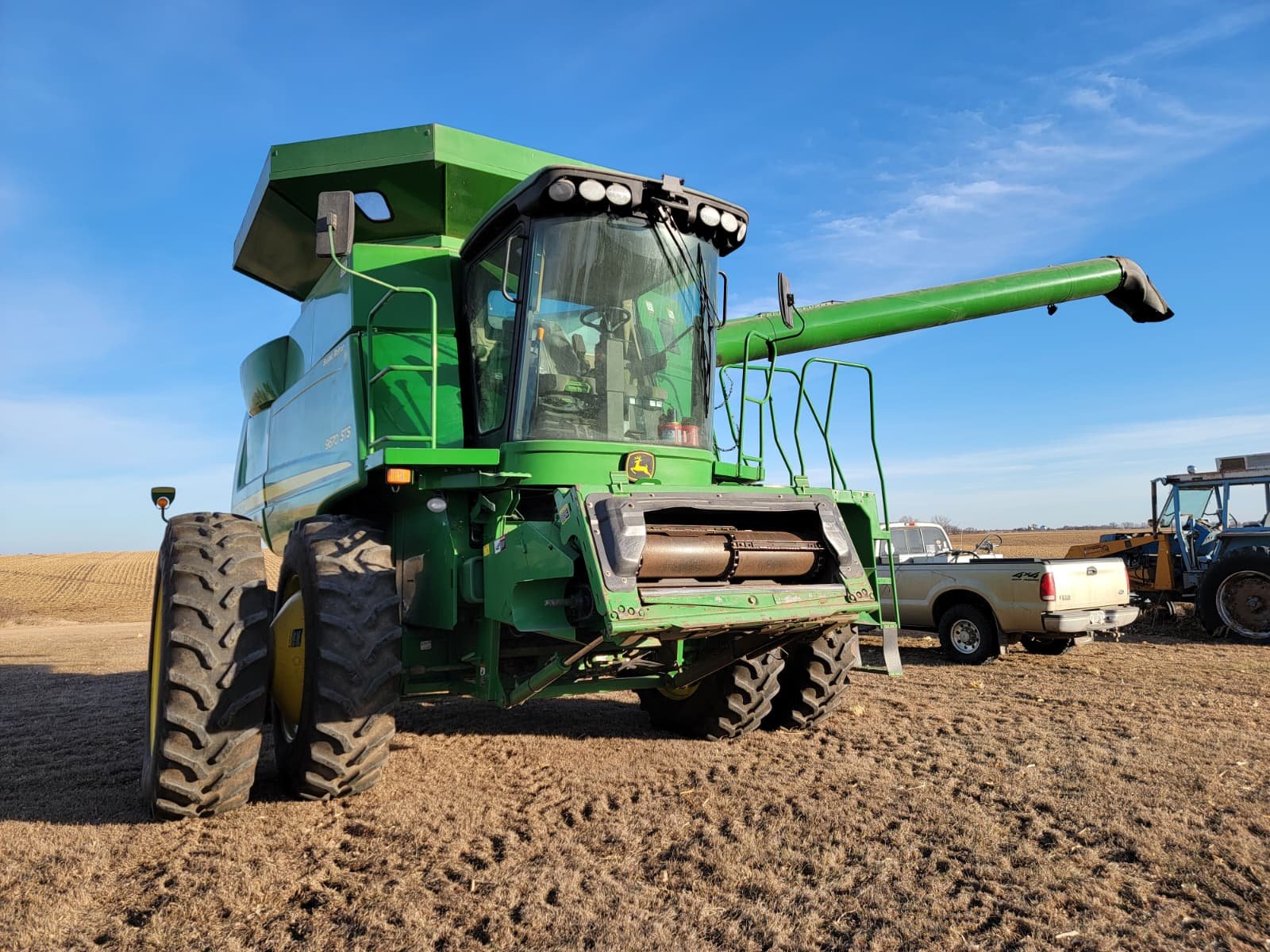 WhatsApp Image 2026-04-13 at 15.32.52